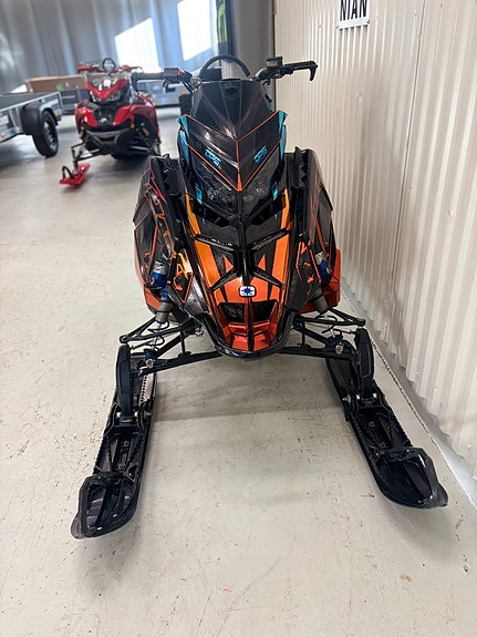 Polaris 650 RMK Khaos 146 3 of 9