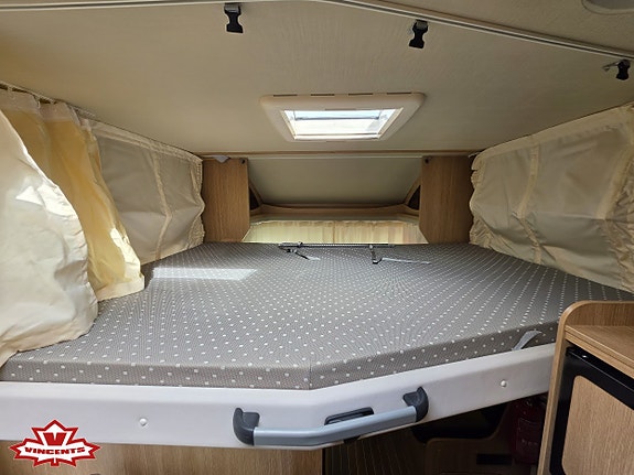 Sunlight T 69 L *Queenbed *Truma *Taksäng 10 of 21