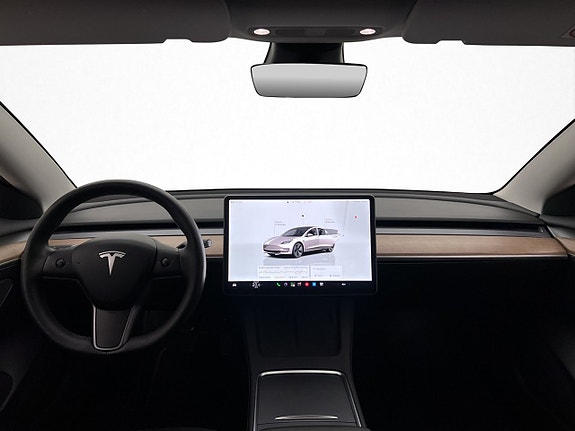 Tesla Model 3 14 of 30