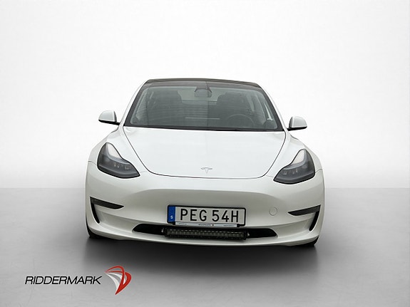Tesla Model 3 2 of 30