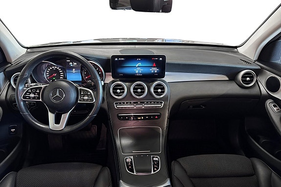Mercedes-Benz GLC 300 de 5 of 17