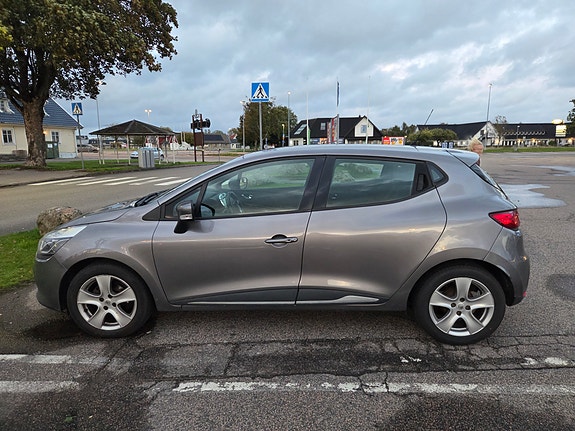Renault Clio 3 of 8
