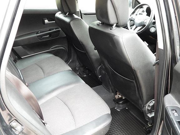 Kia Ceed 17 of 27
