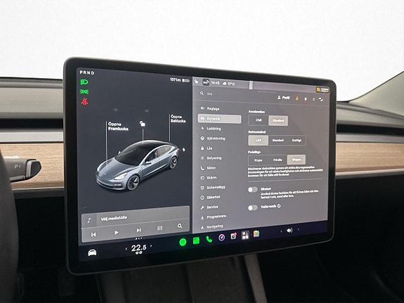 Tesla Model 3 26 of 30