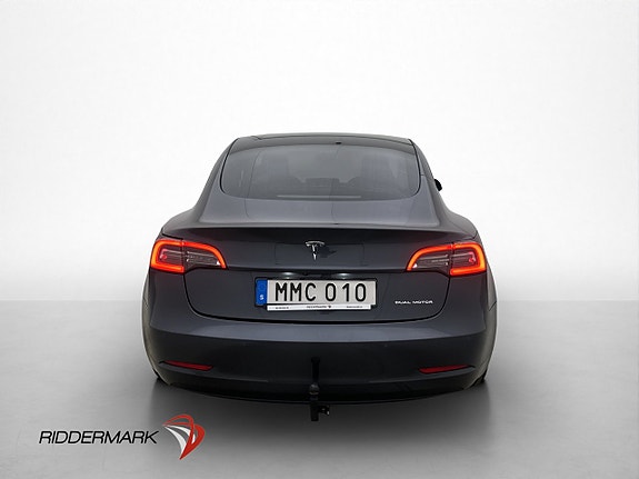 Tesla Model 3 9 of 30