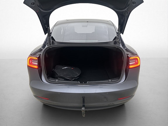 Tesla Model 3 10 of 30