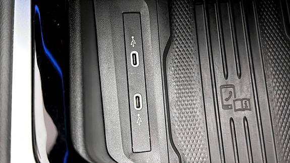 Volkswagen Passat 18 of 19