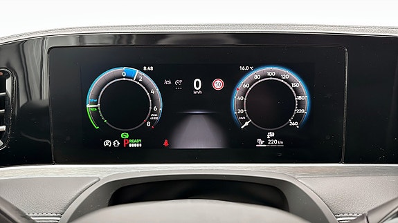 Volkswagen Passat 13 of 19