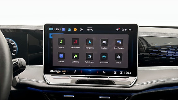 Volkswagen Passat 9 of 19