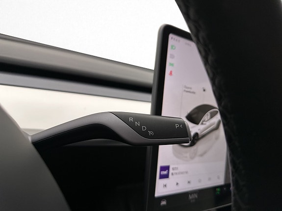 Tesla Model 3 16 of 30
