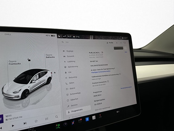Tesla Model 3 25 of 30