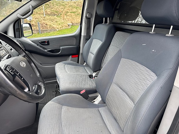 Hyundai H1 Skåp 2.5 CRDi Aut Lång m verksstadsinredning 170 Hkr Diesel 4 of 12