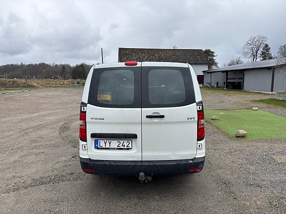 Hyundai H1 Skåp 2.5 CRDi Aut Lång m verksstadsinredning 170 Hkr Diesel 12 of 12