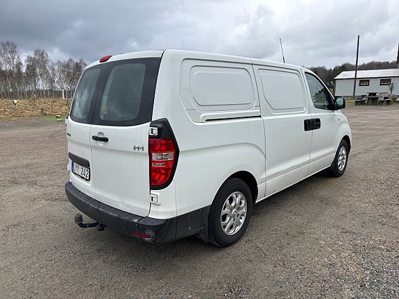 Hyundai H1 Skåp 2.5 CRDi Aut Lång m verksstadsinredning 170 Hkr Diesel 11 of 12