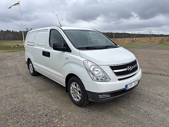 Hyundai H1 Skåp 2.5 CRDi Aut Lång m verksstadsinredning 170 Hkr Diesel 9 of 12