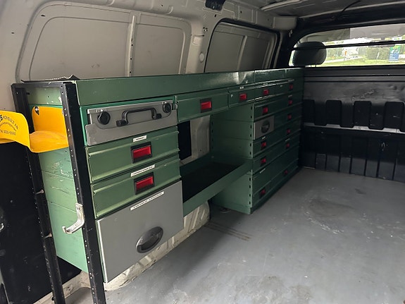 Hyundai H1 Skåp 2.5 CRDi Aut Lång m verksstadsinredning 170 Hkr Diesel 13 of 17