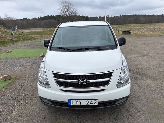 Hyundai H1 Skåp 2.5 CRDi Aut Lång m verksstadsinredning 170 Hkr Diesel 8 of 12