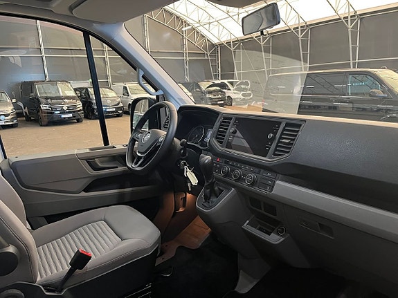 Volkswagen grand-california 24 of 25