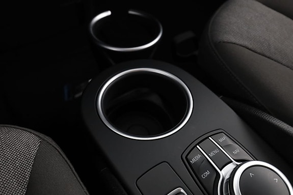 BMW i3s 26 of 30