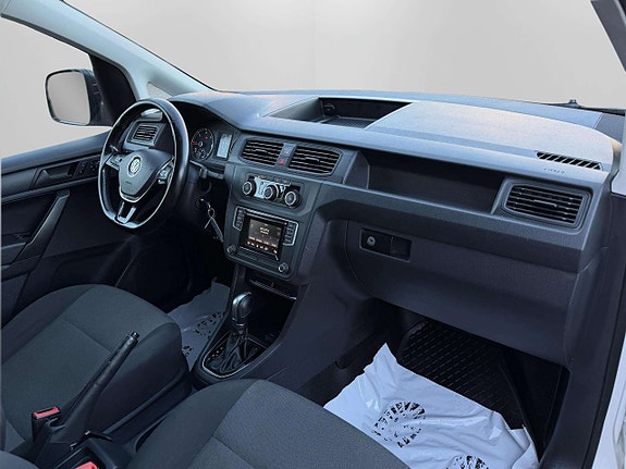 Volkswagen Caddy Maxi 21 of 21