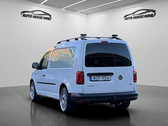 Volkswagen Caddy Maxi 8 of 21