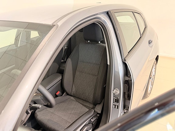 BMW 120 5 of 13