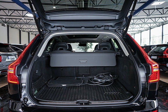 Volvo XC60 27 of 27