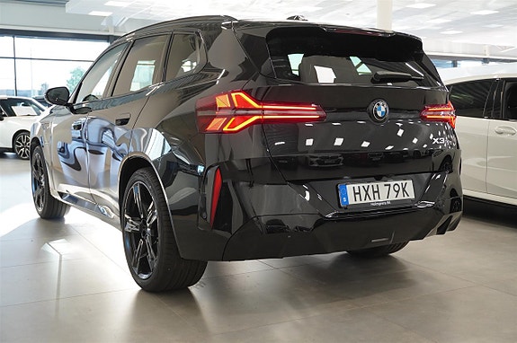 BMW X3 13 of 15