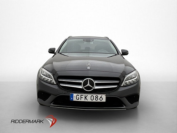 Mercedes-Benz C300 de 2 of 30