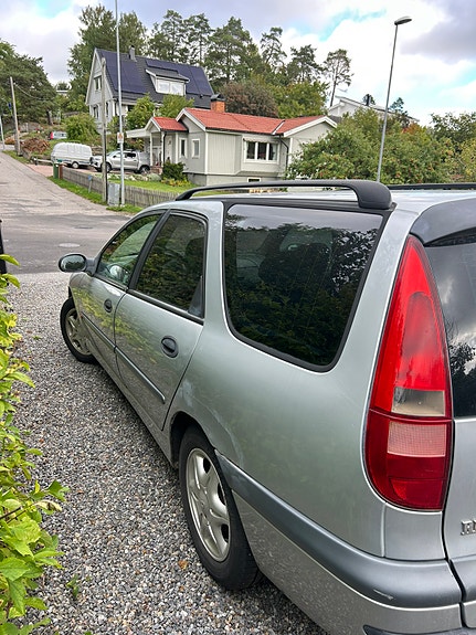 Renault Laguna 3 of 13