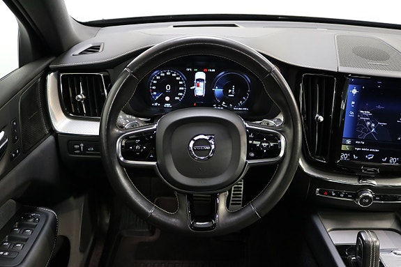 Volvo XC60 9 of 27