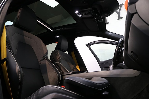 Volvo XC60 16 of 27