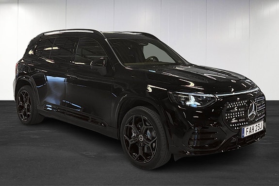 Mercedes-Benz GLB250+ 2 of 24