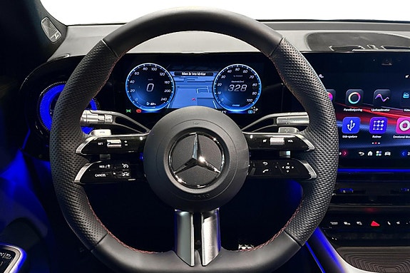Mercedes-Benz GLB250+ 20 of 24