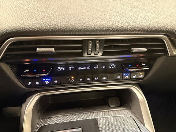 Mazda CX-60 15 of 23