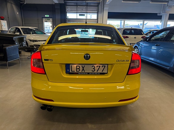 Skoda Octavia RS 9 of 27