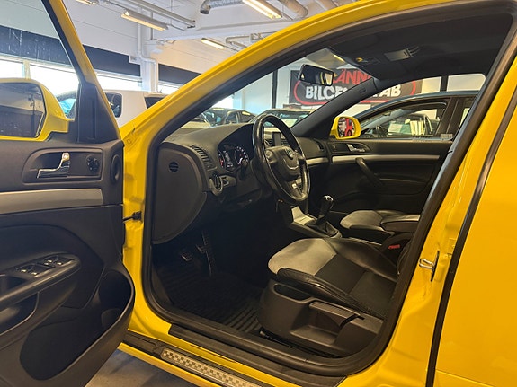 Skoda Octavia RS 14 of 27