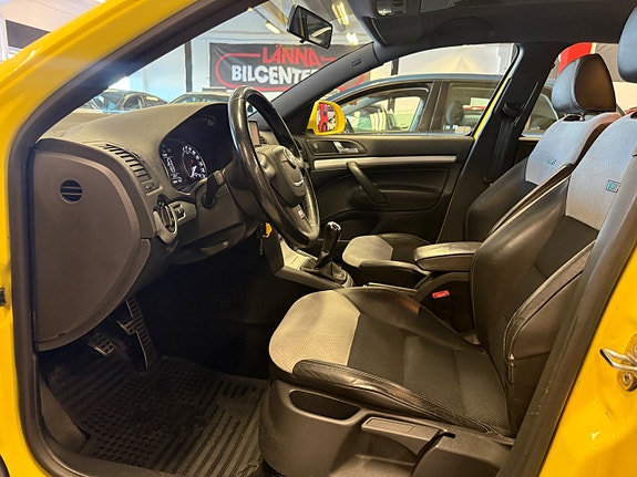 Skoda Octavia RS 15 of 27