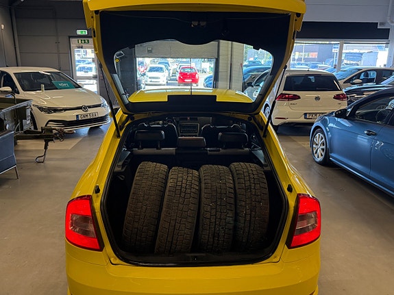 Skoda Octavia RS 25 of 27