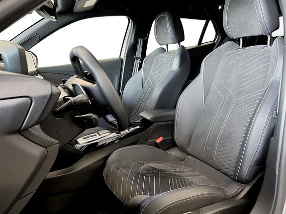 Peugeot 2008 6 of 19