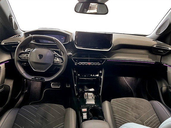 Peugeot 2008 7 of 19