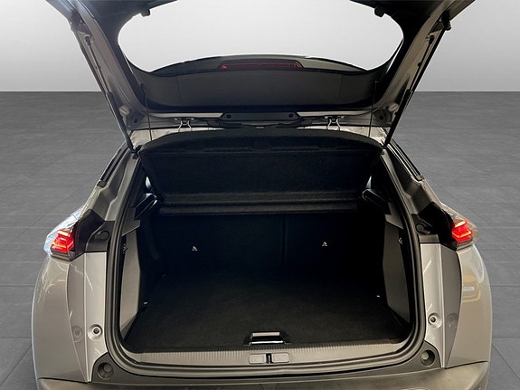 Peugeot 2008 19 of 19