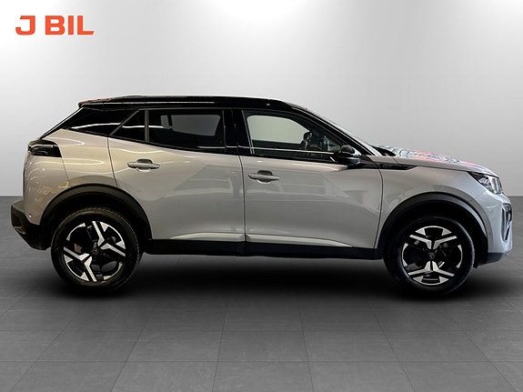 Peugeot 2008 17 of 19