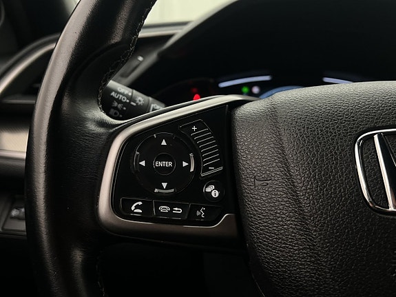 Honda Civic 16 of 30