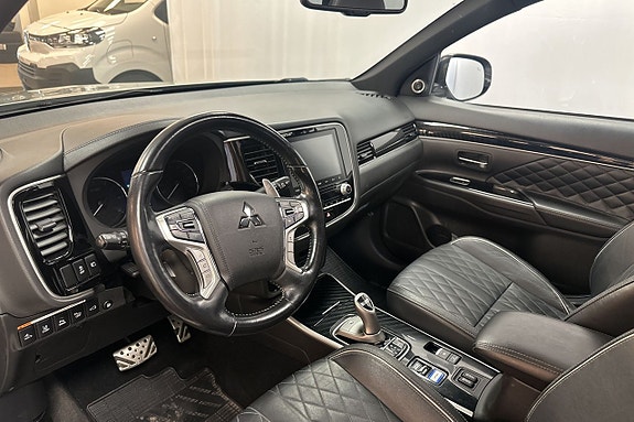 Mitsubishi Outlander 9 of 15