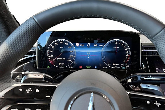 Mercedes-Benz E53 6 of 18