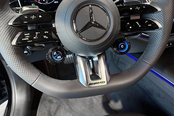 Mercedes-Benz E53 13 of 18