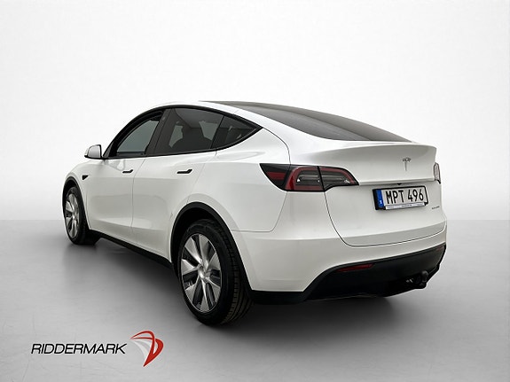 Tesla Model Y 6 of 30