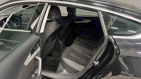 Audi A5 13 of 27