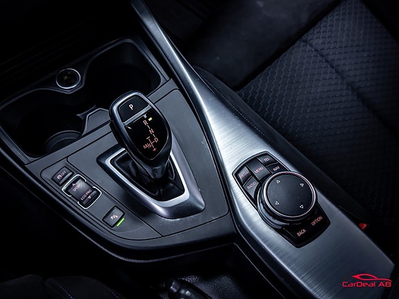 BMW M135i 27 of 30